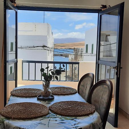 Апартаменти Balcon De Caleta Caleta de Caballo Екстер'єр фото